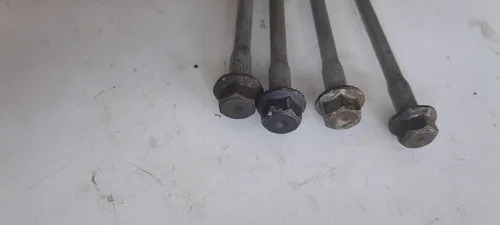 Prisioneiro Do Cabeçote Fazer 250 08/16 Original Usado - Imagem 3