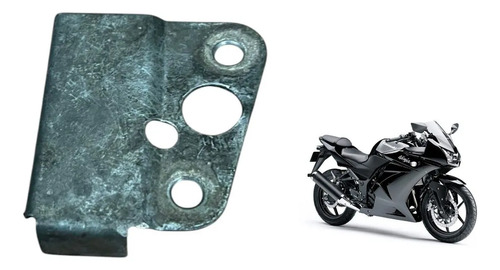 Acabamento Trava Banco Ninja 250 08/12 Original Usado