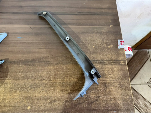 Moldura Coluna Dianteira Esquerda Renault Clio 2004 A 2012 - Imagem 5