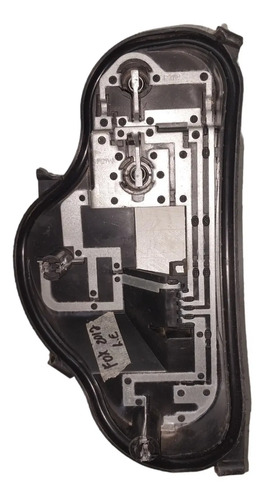Soquete Circuito Traseiro Esquerdo Vw Fox 10 A 14 2490267