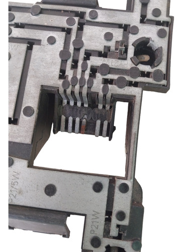 Circuito Lanterna Tras Direit Ford Mondeo 96/01 96bg13n004 - Imagem 5