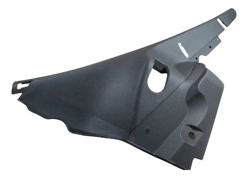 Moldura Inferior Porta Malas Ld Chevrolet Onix 2013/2018 - Imagem 3