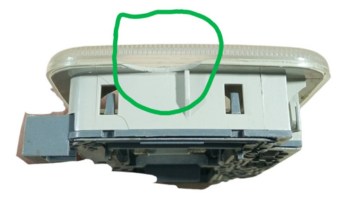 Luz Teto Interna Fiat Idea Com Detalhe - Imagem 5