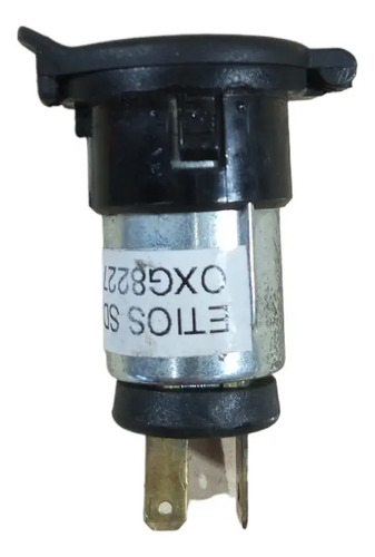 Tomada Plug 12v Elétrico Acendedor Toyota Etios - Imagem 2