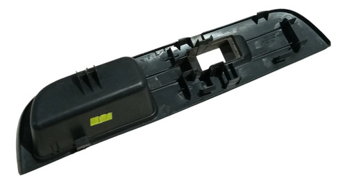 Moldura Vidro Traseira Esquerda Tiida 08 A 13 82961el10a