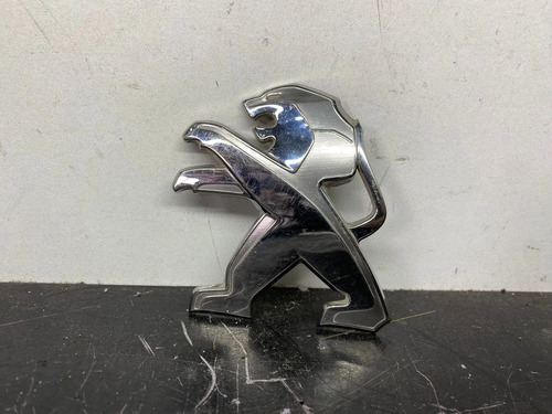 Emblema Tampa Traseira Peugeot 2008 2015 2019 Original Prata