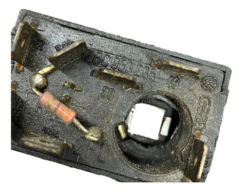 Botão Pisca Alerta Vw Gol Parati 1984 1995 Zbc953235 Oem Preto Com Vermelho - Imagem 5