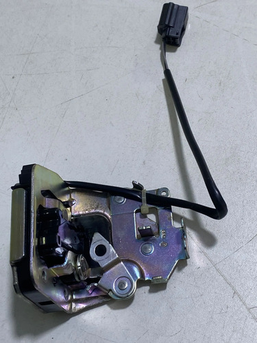 Fechadura Porta Correr Lateral Master 2014 A 2022 Original - Imagem 1