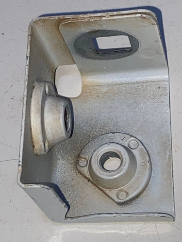 Suporte Paralama Dianteiro Esquerdo Master 2014 A 2022 Orig - Imagem 1