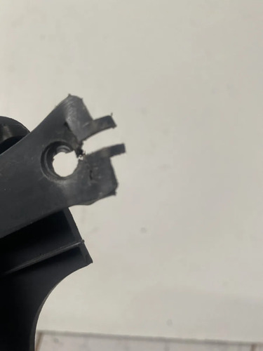 Moldura Coluna Direção C/ Detalhe Kia Bongo 2004/2012 - Imagem 2