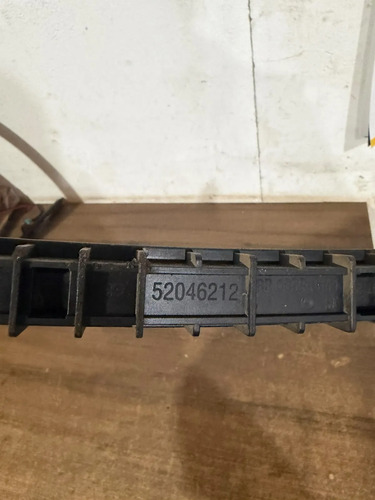 Guia Vidro Traseiro Esquerdo 52046212 Fiat Argo 2017 A 2020 Preto - Imagem 4