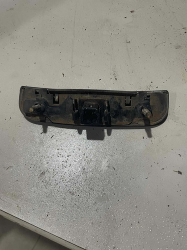 Moldura Fechadura Porta Malas Traseira C4 Pallas - Imagem 3