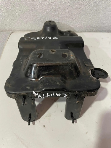 Suporte Da Bateria Chevrolet Captiva 2012 - Imagem 4