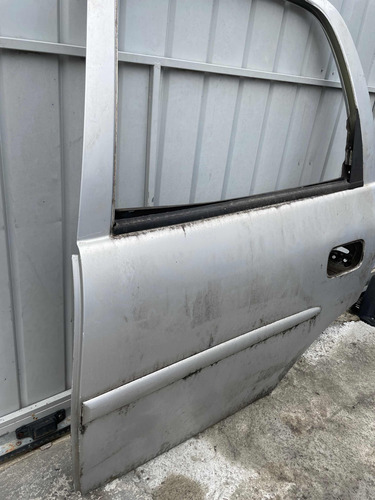 Porta Traseira Esquerda Corsa Sedan 2000 Traseira Esquerdo Prateado - Imagem 2