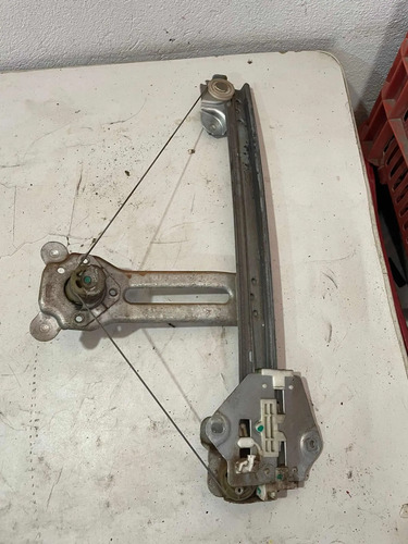 Máquina De Vidro Traseira Esquerda Sandero 2012