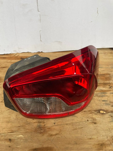 Lanterna Traseira Direita Kwid 2020 Direito Vermelho - Imagem 1