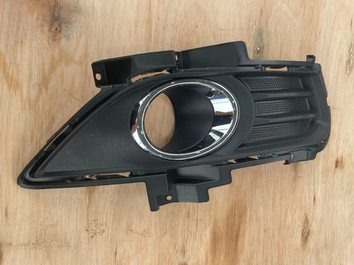 Moldura Milha Lado Esquerdo Ford Fusion 2014 2015 Preto Esquerdo - Imagem 3