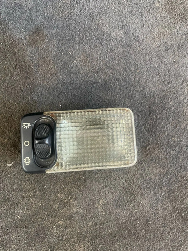 Luz De Teto Peugeot 206 207 - Imagem 2