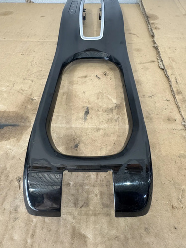 Moldura Console Central Honda Hrv 2016 A 2021 Preto Piano - Imagem 1