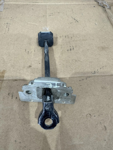 Limitador Porta Traseira Esquerdo Honda Hrv 2019