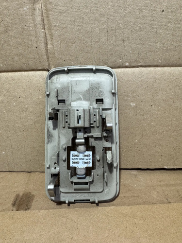 Luz Interna Nissan Tiida - Imagem 2