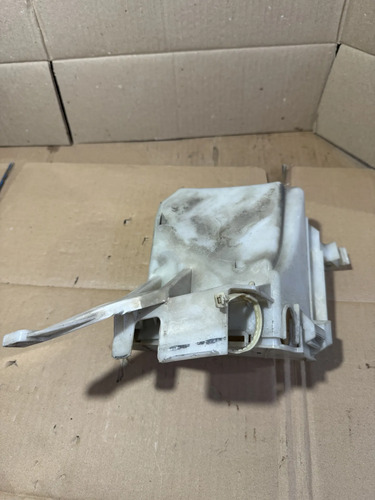 Suporte Base Inferior Da Caixa De Fusíveis Nissan Tiida 1.8 - Imagem 3