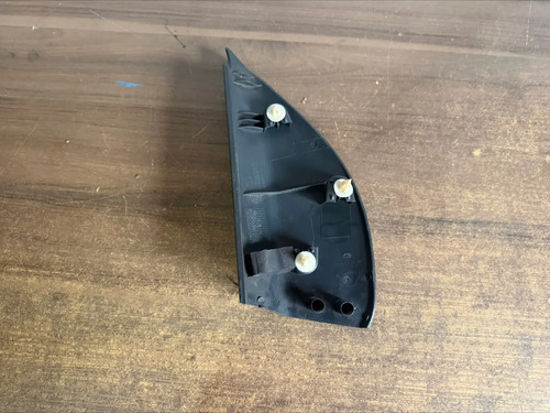 Acabamento Interno Retrovisor Direito Vw Amarok Até 2019 Preto - Imagem 2