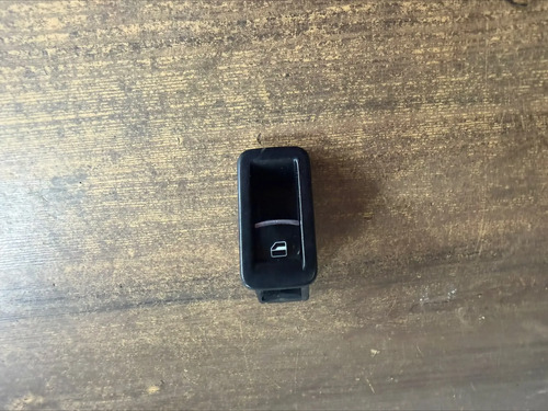 Botão Vidro Traseiro Direito Vw Amarok 2016 2h0867255d