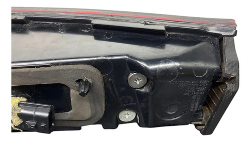 Lanterna Tampa Traseira Esquerda Fiat Fastback 2023 2025 Oem Esquerdo/motorista Vermelho - Imagem 6