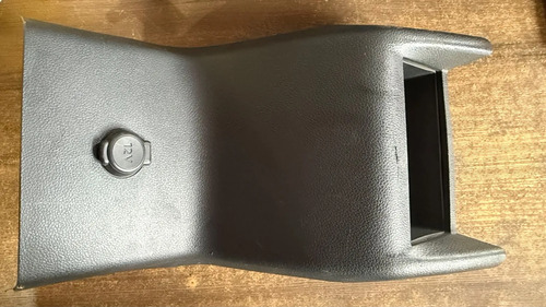 Acabamento Console Tras Peugeot 3008 2011 A 2016
