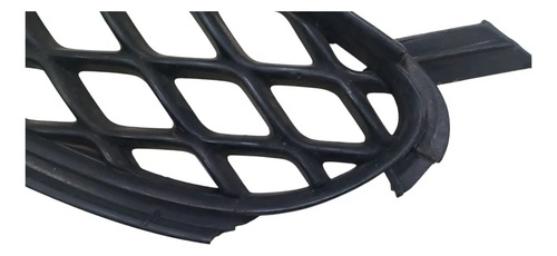 Grade Radiador Prata C/detalhe Chevrolet Corsa Classic 01/10 Preto Ambos Lados - Imagem 6