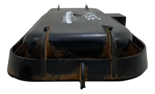 Tampa Vedação Farol Lado Direito Fiat Palio Siena 1.0 04/10 - Imagem 4