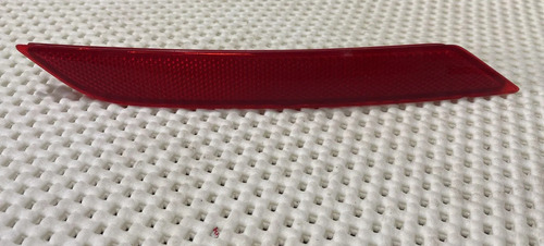 Defletor  T/d Gol G6 2013/2016 Original Usado Traseiro Direi Vermelho