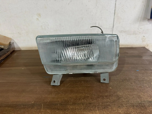 Farol Auxiliar Esquerdo Omega Suprema 1992 Até 1997 Cinza