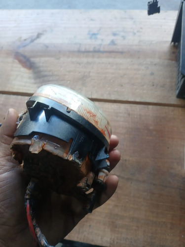 Farol Milha Lado Direito Chery Face 2012 Com Detalhes Usado Branco