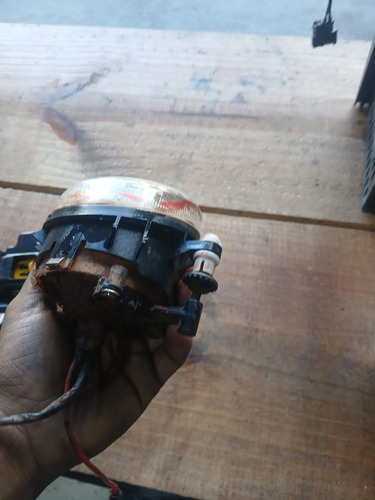Farol Milha Lado Direito Chery Face 2012 Com Detalhes Usado Branco - Imagem 2