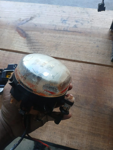 Farol Milha Lado Direito Chery Face 2012 Com Detalhes Usado Branco - Imagem 3