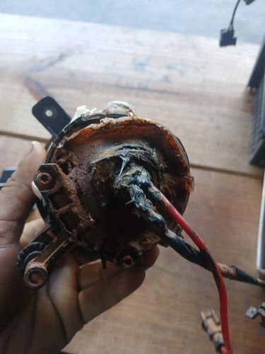 Farol Milha Lado Direito Chery Face 2012 Com Detalhes Usado Branco - Imagem 9