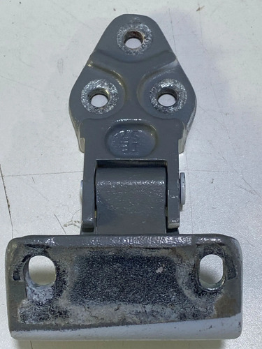 dobradiça da porta dianteira do iveco daily 2008 a 2016 orig - Imagem 4