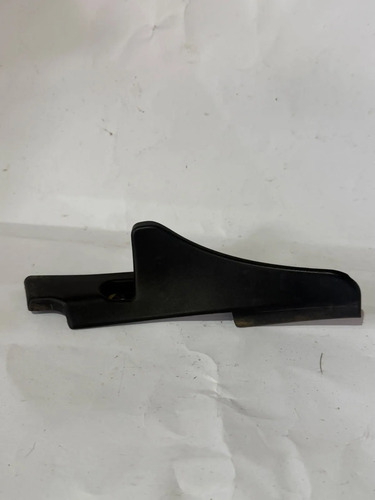 Moldura Esquerda Parabrisa Renault Oroch Duster 12 A 20