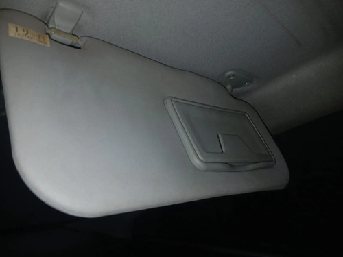 Quebra Sol Lado Direito Mitsubishi Lancer 2011 A 2019 Usado