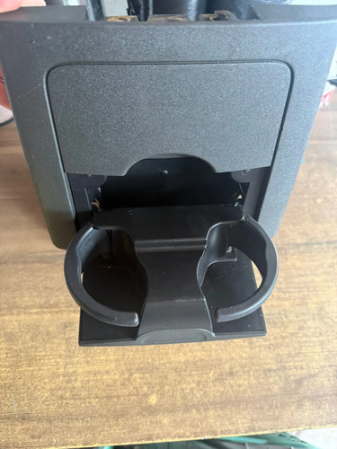 Porta Copos Traseiro Nissan Frontier 2009 A 2015 Preto - Imagem 2
