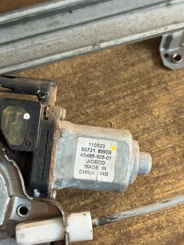 Máquina De Vidro Tras Dir Nissan Frontier 2007/12 807318990b - Imagem 2