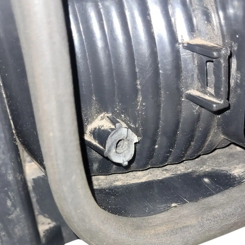 Lanterna Traseira Esquerda Fiat Uno 05/13 Paralela (detalhe) Esquerdo/motorista Vermelho - Imagem 4