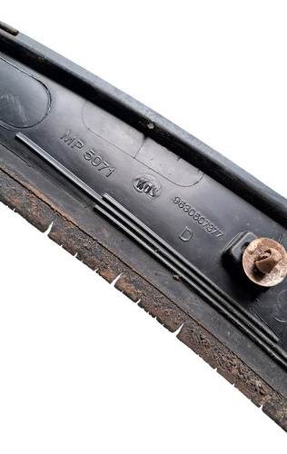 Moldura Do Para-brisa Peugeot 206 / 207 Direito - 9630607377 Preto