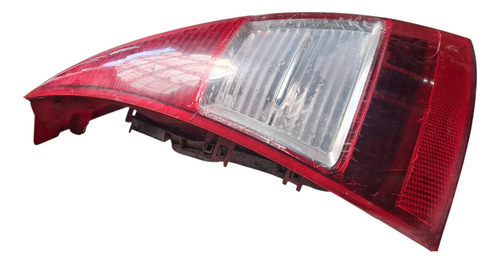 Lanterna Traseira Esquerda Motorista Citroën C3 C/ Detalhe Esquerdo/motorista Vermelho - Imagem 2