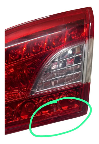 Lanterna Tampa Nissan Sentra 2014 A 2016 Direito Original Direito/passageiro Vermelho - Imagem 3