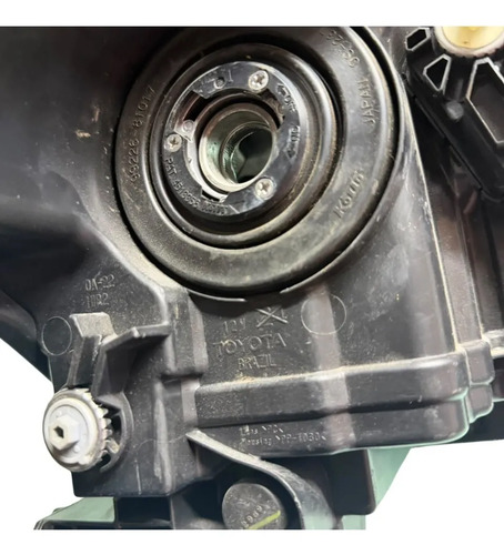 Farol Toyota Corolla Cros 2021 A 2026 Esquerdo Original Recuperado Esquerdo/motorista - Imagem 7
