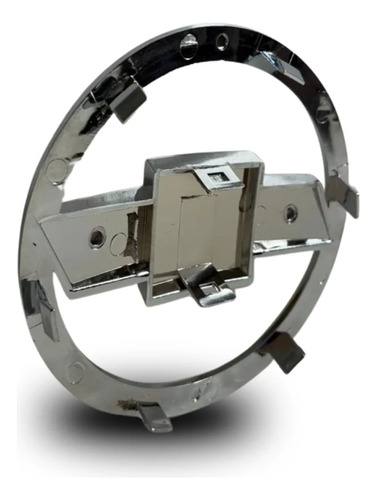 Emblema Da Grade Corsa 2002 A 2012 Montana 2004 A 10 Dourado - Imagem 3