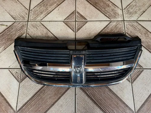 Grade Parachoque Dianteiro Dodge Journey 2.7 V6 2012 Preto Preto Brilhante